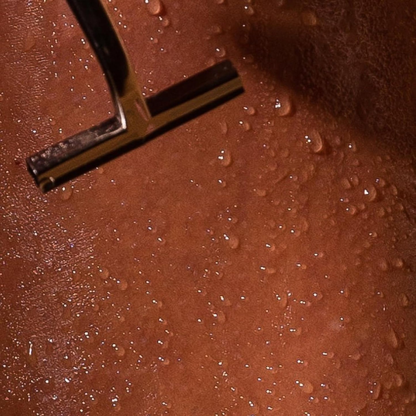 Aftershave Nourishing Oil for Women | Ingrown Hair and Pigmentation Oil for Bikini Underarms and Legs | Reduces Razor Bumps Ingrown Hairs and Dark Spots | Post Shave Care Solution 50ml