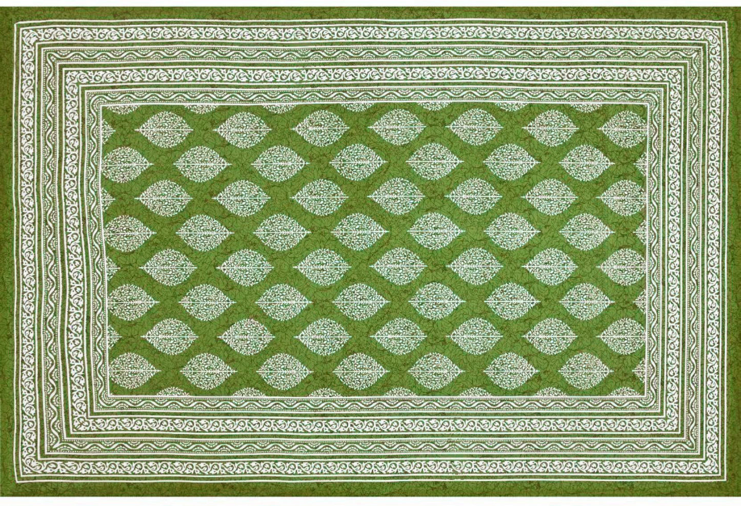 color:green