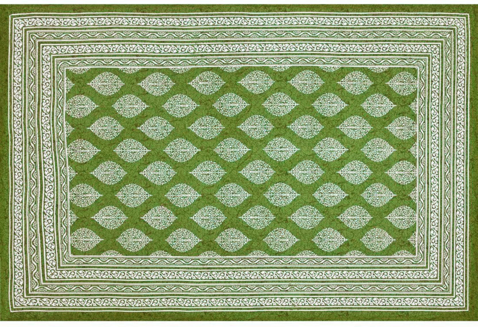 color:green