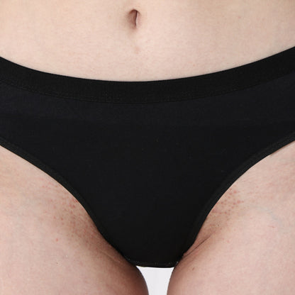 color:black