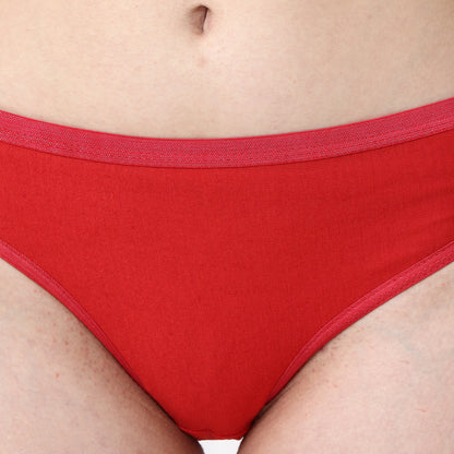 color:red