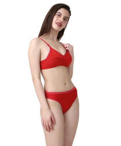 color:red